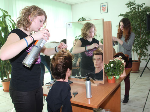  Međužupanijsko natjecanje frizera 2015